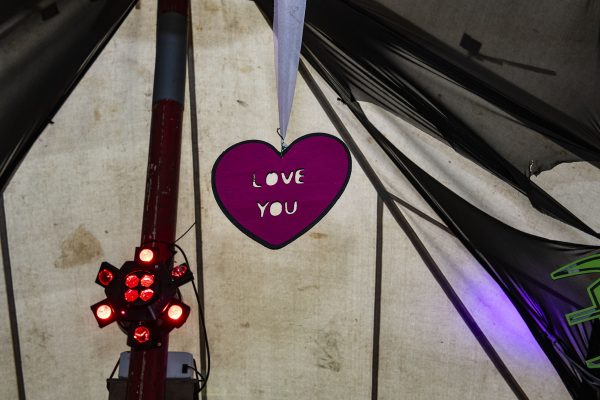LoveYouSign
