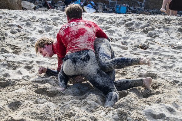 SandyTussle_3